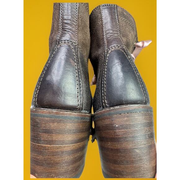 Frye Y2k Combat Lace-Up Boot, Sabrina 6G Brown w/ Pink Ribbon Laces Size 8 - Picture 4 of 16